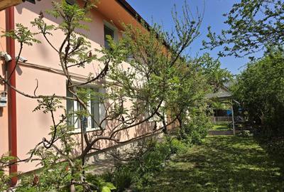 Casă individuală cu 6 camere cu Teren 385 Mp în Central - 1