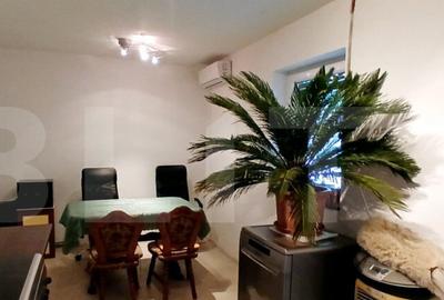 Doua case de vanzare, 263 mp, teren 800 mp, zona Iosia, in e - 2