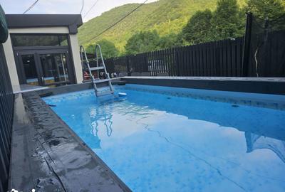 Casă cu 5 camere cu Teren 549 Mp în Gilău - 2