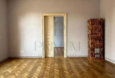 Apartament cu 5 camere decomandat în Sinaia - 15