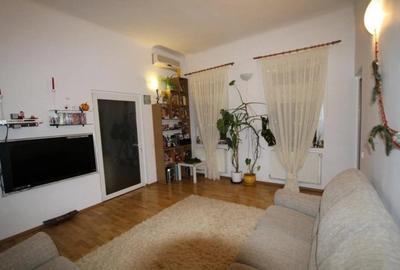 Casa singur curte, gradina mare frumoasa, Eminescu,Tunari - 3