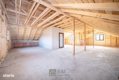Casă cu 3 camere cu Teren 500 Mp în Tomești - 2