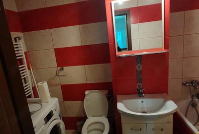 Garsonieră decomandată în Central - 4