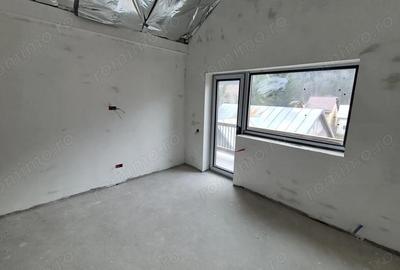 Apartament cu 2 camere decomandat în Zamora - 9