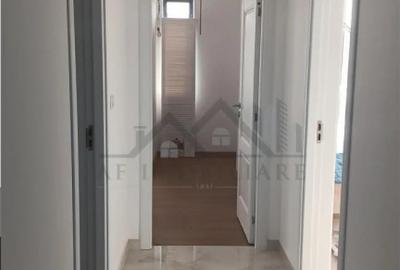 Casă cu 5 camere în Valea Lupului