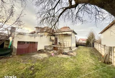 Casă cu 4 camere cu Teren 2770 Mp în Central - 8
