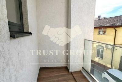 Apartament cu 3 camere decomandat în Polonă - 27