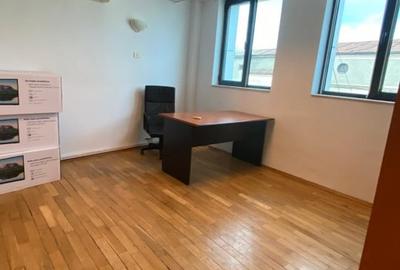 SUPER OCAZIE SE INCHIRIAZA 360MP CONSTRUCTIE BIROURI IN ZONA UNIRII - 3