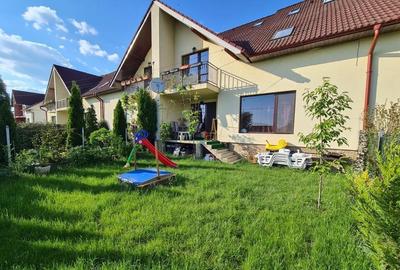Casa duplex in Unirea - 2
