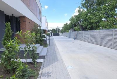 Duplex cu 4 camere cu Canalizare în Giulești - 3