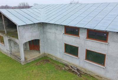 Casă cu Teren 1487 Mp în Tătăranu - 2