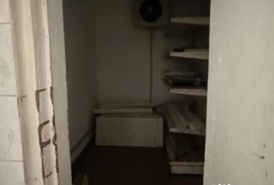 Spațiu comercial, de 146 mp, în Central - 9