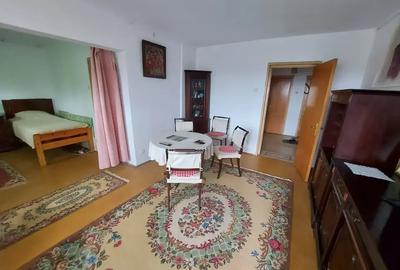 Apartament cu 3 camere circular, mobilat în Titulescu - 2