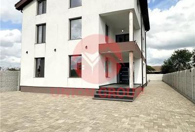 Spațiu comercial, de 500 mp, în Central - 19