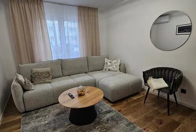 Apartament cu 2 camere semidecomandat, mobilat în Gruia - 2