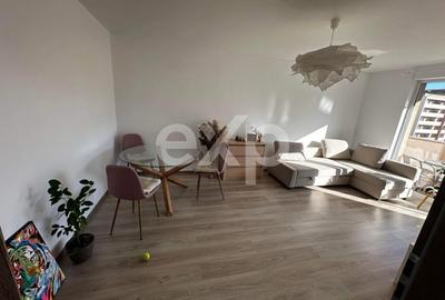 Apartament cu 2 camere decomandat în Tractorul - 3