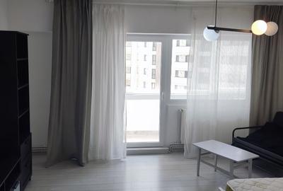 Proprietar inchiriez  garsoniera decomandata intrare Racadau - 2