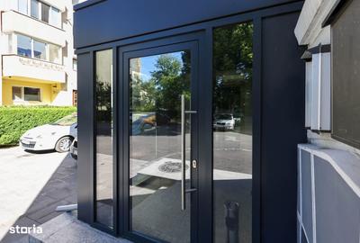 Spațiu comercial, de 860 mp, în Centrul Civic - 14