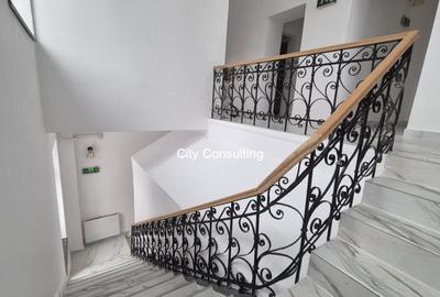 Casă cu 27 camere cu Teren 473 Mp în Sala Palatului - 1