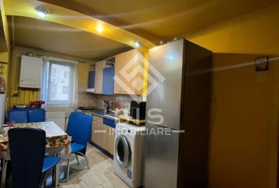 Apartament cu 3 camere decomandat în Central - 2