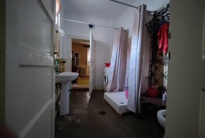 Casă cu Teren 600 Mp în Decebal - 1