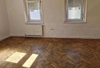Spațiu comercial, de 120 mp, în Alimpești - 5