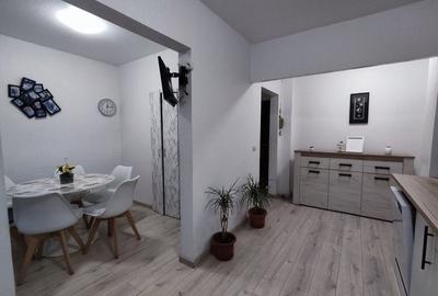 Apartament cu 3 camere decomandat în Central - 6