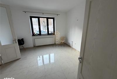 Casă cu 4 camere cu Teren 500 Mp în Independenței - 11