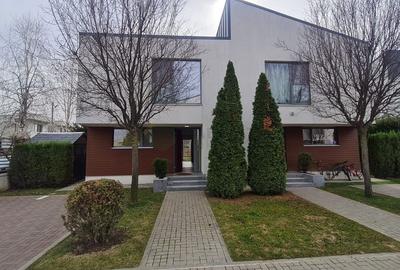 Vilă elegantă, complet mobilată, cu grădină  – Paris Residence, Tunari - 1