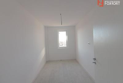 Apartament cu 3 camere decomandat în Giroc - 25