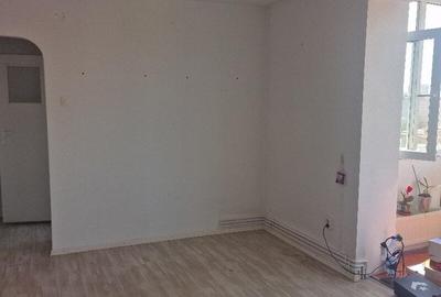 Calea Calarasilor, Hala Traian, semistradal, bloc mixt, centrala termica - 7