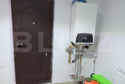 Casă cu 4 camere cu Canalizare în Central - 2