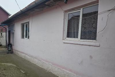 Casă cu 3 camere cu Teren 308 Mp în Dorobanți - 2