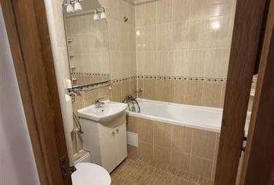Inchiriere Apartament 3 Camere Semidecomandat Aparatorii Patriei-Samoila Dumitru - 12