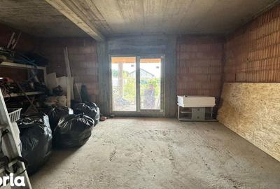 Casă cu 4 camere cu Teren 350 Mp în Tipografilor - 9