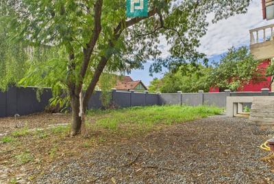 Vilă cu 5 camere pentru investiții în Dumbrăvița - 21