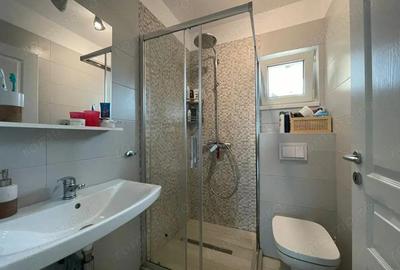 Casă cu 4 camere cu Teren 820 Mp în Moșnița Nouă