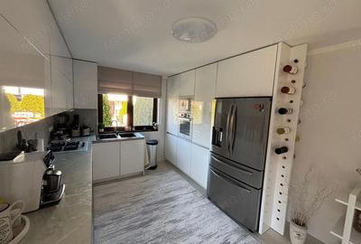 Casă cu 4 camere cu Teren 550 Mp în Central - 9