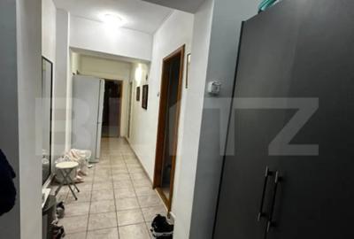 Apartament cu 4 camere decomandat în Calea București - 2
