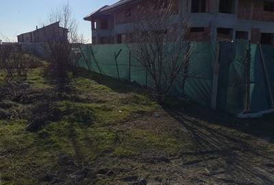 Teren de 561 mp, în Central - 2