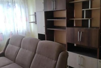 Ap 4 camere etj 3 pe Al.Constructorilor - 3