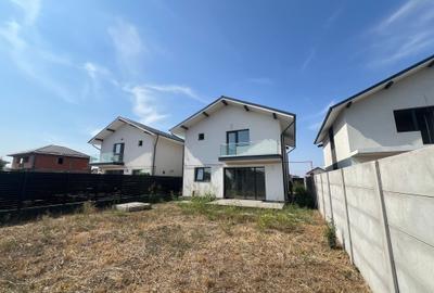 Vila individuala - 5 camere -3 bai - 400mp teren-pod-beci - 3