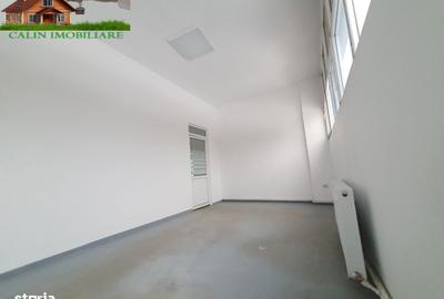 Spațiu comercial, de 150 mp, în Central