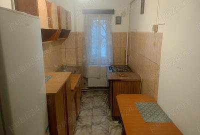 Apartament cu 2 camere semidecomandat în Titu - 7
