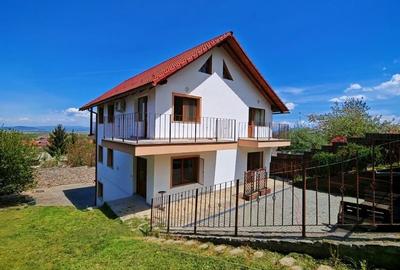 Casă individuală cu 6 camere cu Teren 1215 Mp în Exterior Sud - 2
