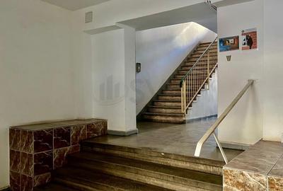 Garsonieră decomandată, mobilată în P-ța Victoriei - 13