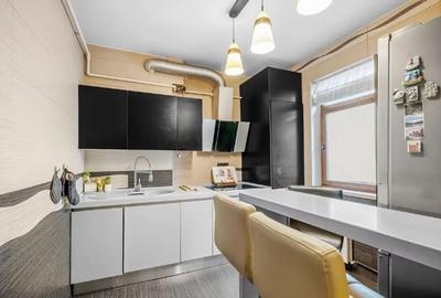 Apartament cu 3 camere decomandat, mobilat în Polonă - 6