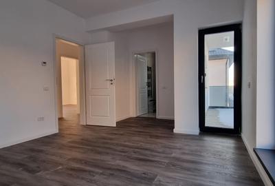 Casă individuală cu 5 camere cu Canalizare în Prelungirea Ghencea - 16