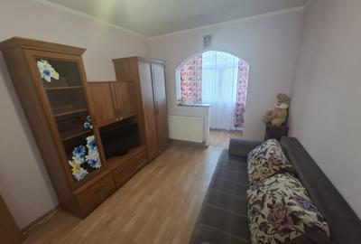 Apartament cu 2 camere decomandat, mobilat în Alexandru cel Bun - 3