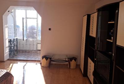 Proprietar inchiriez garsoniera zona billa - 5